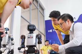 AI Day 2026 product showcase area. (Photo: VNA)