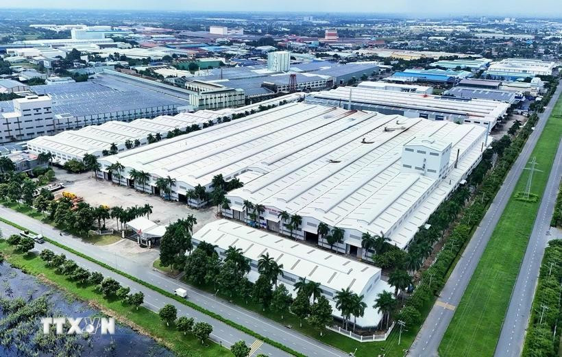 Vinh Loc 2 industrial park in Ben Luc district, Long An province, which borders HCM City's Binh Chanh (Photo: VNA)