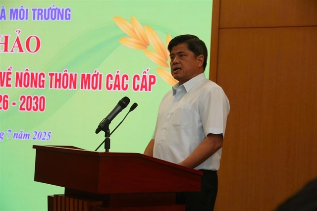 Deputy Minister of Agriculture and Environment Tran Thanh Nam speaks at the workshop. (Photo: nongthonmoi.gov.vn)