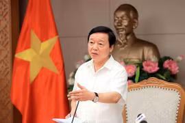 Deputy PM Tran Hong Ha speaks at the meeting on September 23. (Photo: VNA)