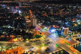 A view of Da Nang city's centre at night (Photo: VNA)