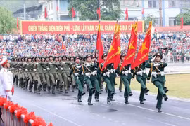 A parade at the ceremony marking the 70th anniversary of the historic Dien Bien Phu Victory (May 7, 1954 - 2024). (Photo: VNA)