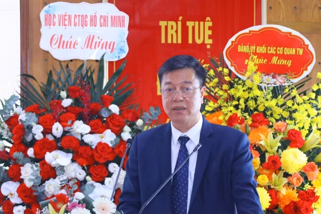 vu-trong-lam.jpg