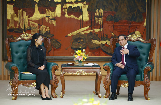 vnanet-pm-pham-minh-chinh-welcomes-thai-ambassador-to-vietnam.jpg