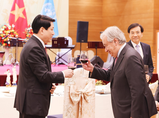 state-president-hosts-banquet-in-honour-of-un-secretary-general-2.jpg