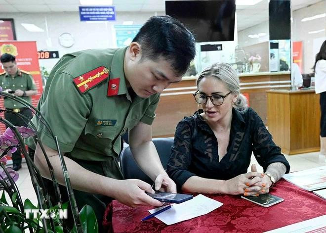 vietnam-grants-level-2-e-id-accounts-to-foreign-residents.jpg