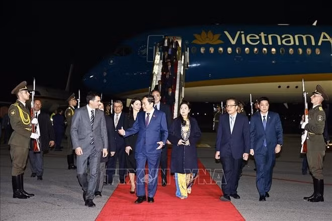 na-chairman-begins-official-visit-to-armenia-2.jpg