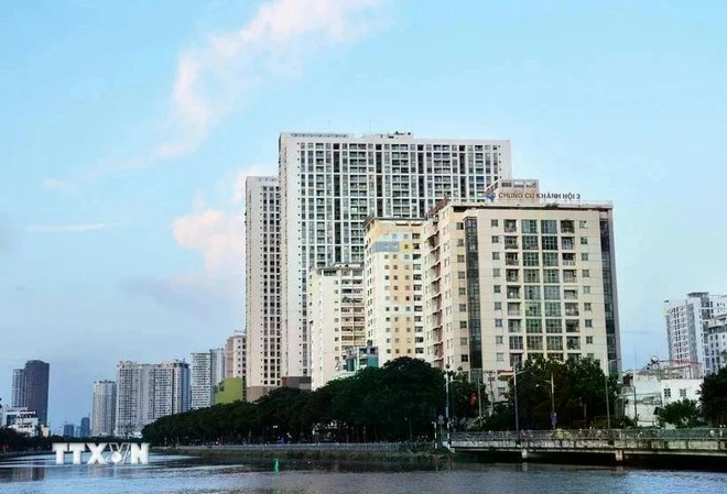 A building for low-income earners in Ho Chi Minh City's District 4. (Photo: VNA) social-housing-development-4.jpg