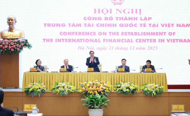international-financial-centre-officially-comes-into-being-2.jpg