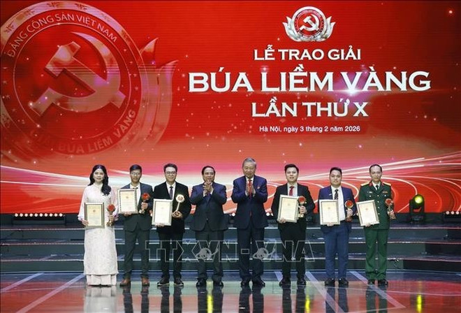 10th-golden-sickle-and-hammer-awards.jpg