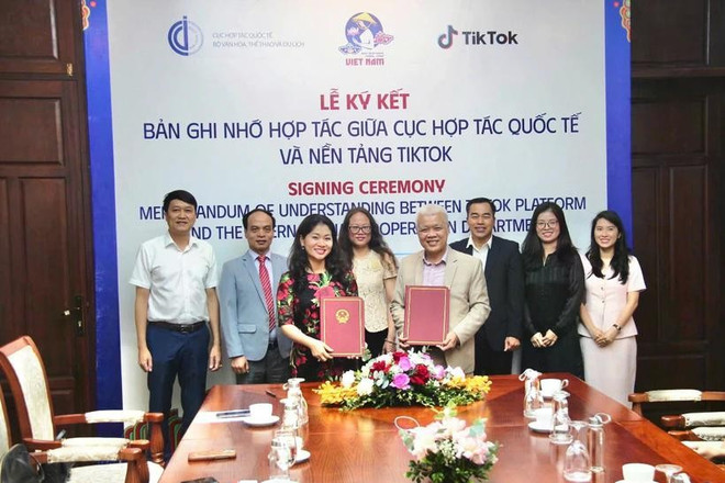 cooperation-deal-inked-to-promote-vietnamese-culture-tourism-on-tiktok.jpg