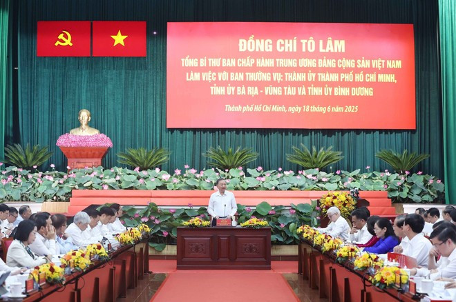 Party General Secretary To Lam chairs a working session with the standing boards of the Party Committees Ho Chi Minh City, Ba Ria–Vung Tau, and Binh Duong on June 18. (Photo: VNA) hcm-city-poised-to-emerge-as-southeast-asias-international-megacity.jpg