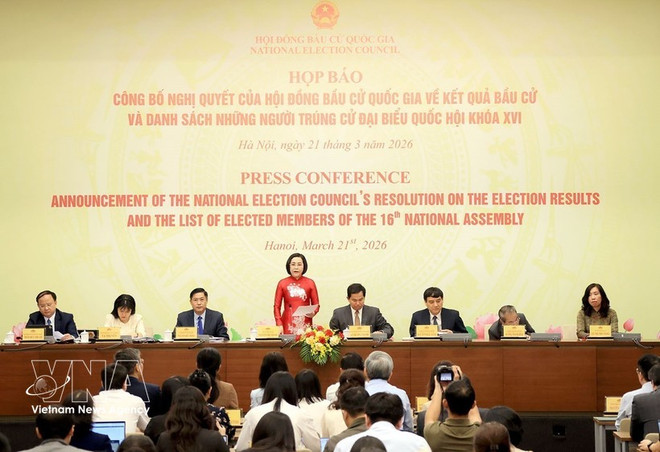 press-conference-election.jpg