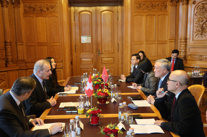 vietnam-seeks-swiss-expertise-to-build-intl-financial-centre.jpg