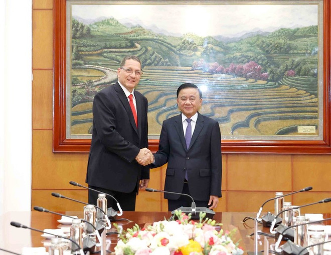 vietnam-venezuela-parties-pledge-to-foster-cooperation.jpg