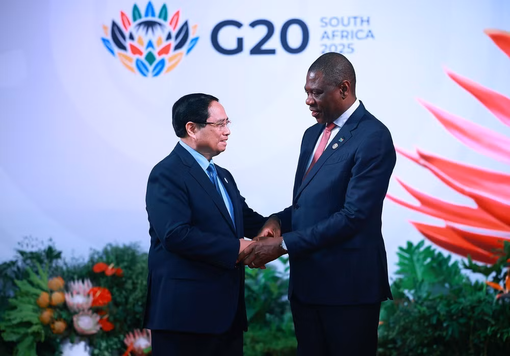 vna-potal-thu-tuong-pham-minh-chinh-du-khai-mac-hoi-nghi-thuong-dinh-g20-8426056.jpg