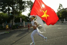 An athlete on the race track (Photo: VNA)