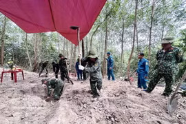 Dak Lak soldiers carry on silent mission to bring fallen heroes home