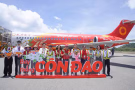 Vietjet launches two routes connecting Hanoi and HCM City with Con Dao. (Photo: Vietjet)