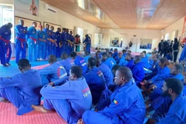 Martial artists from Africa prepare for the International Martial Arts Tournament celebrating the 40th anniversary of Vovinam – Viet Vo Dao in Senegal. (Photo: baovanhoa.vn)