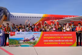 Russian visitors to Nha Trang city of Khanh Hoa province. (Photo: Vietjet)