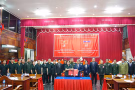 At the handover ceremony in Champasak on May 7. (Photo: VNA)