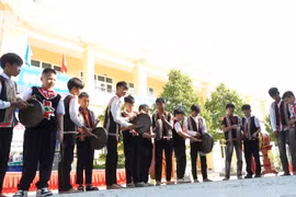 Gong culture introduced in schools to safeguard ethnic heritage