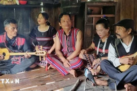 Keeping folk melodies alive amid Truong Son mountains