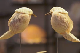 Shell handicraft lives on in coastal Vung Tau