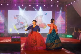 A Hanbok performance at the event. (Photo: VNA)
