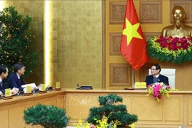 Vietnamese PM receives Party Secretary of China's Guangxi