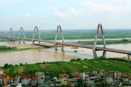 Nhat Tan bridge in Hanoi (Photo: VNA)