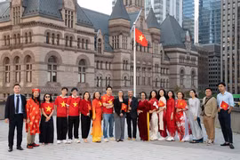 Overseas Vietnamese in Canada highlight “soft power” in 14th National Party Congress’ drafts