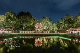 Temple of Literature night tour brings heritage to life with digital technology