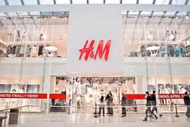 A H&M store (Photo: Reuters)