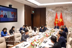 Top Vietnamese leader affirms high regard for ties with Switzerland during phone talks