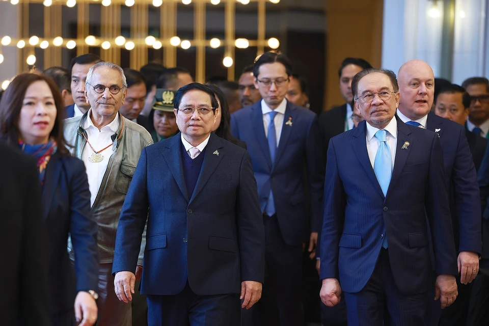 Prime Minister Pham Minh Chinh, Malaysian Prime Minister Anwar bin Ibrahim, New Zealand Prime Minister Christopher Luxon, and Timor-Leste President Jose Ramos-Horta attend the high-level plenary session of the 2nd ASEAN Future Forum. (Photo: Duong Giang - VNA).