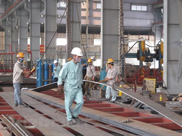 Enterprises receive more orders. (Photo: Vietnam+) DN 1.jpeg