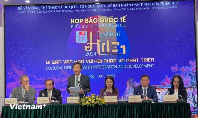Hue festival1.png