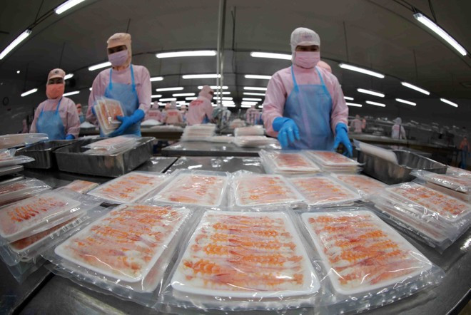 Vietnamese goods have gained popularity in the US market due to their improving quality, competitive pricing, and alignment with global trends. (Photo: VietnamPlus) vna-potal-nam-2023-kim-ngach-xuat-khau-tom-uoc-dat-34-ty-usd-7150640-6334.jpg