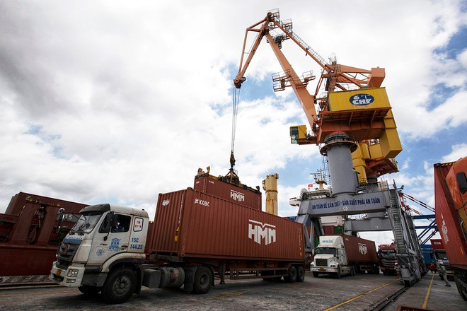 All sectors, and localities have been and are urgently carrying out their tasks, striving to fulfill the requirements, duties, and large workload set for 2024 in the best possible way. (Photo: Vietnam+) KHDT 1.jpg