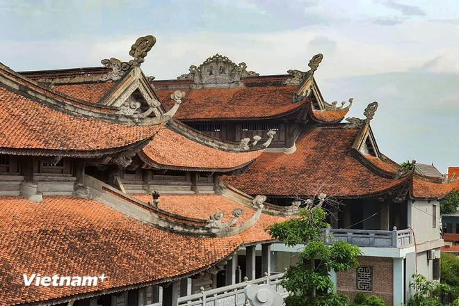 Lam Son Pagoda attracts both residents and Buddhist followers from all corners of the country. (Photo: VietnamPlus) Lam Son 2.webp