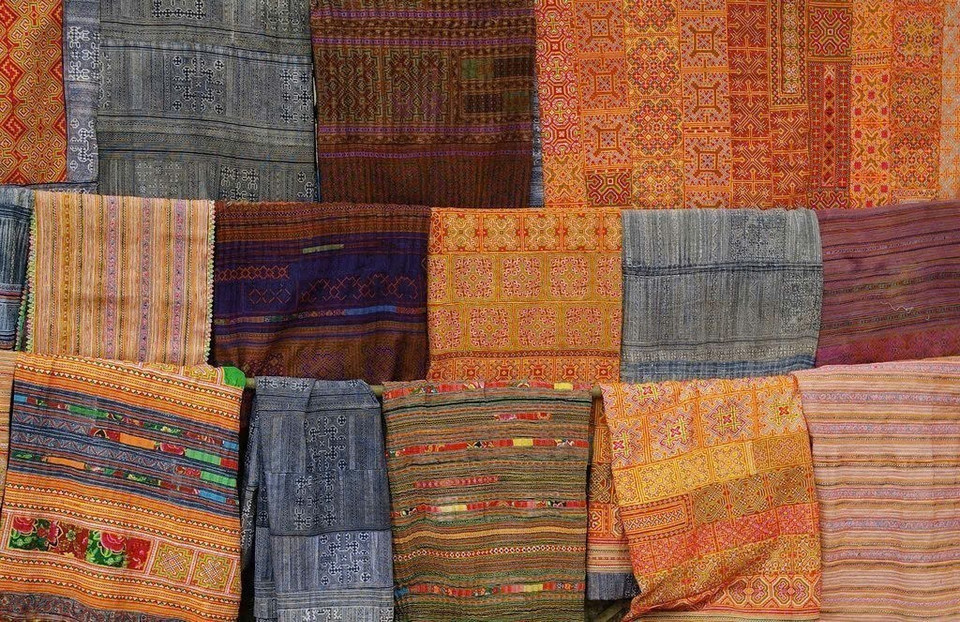 Finished hemp and brocade products from Lung Tam feature the distinctive colours and motifs of the Hmong people. (Photo: VNA)