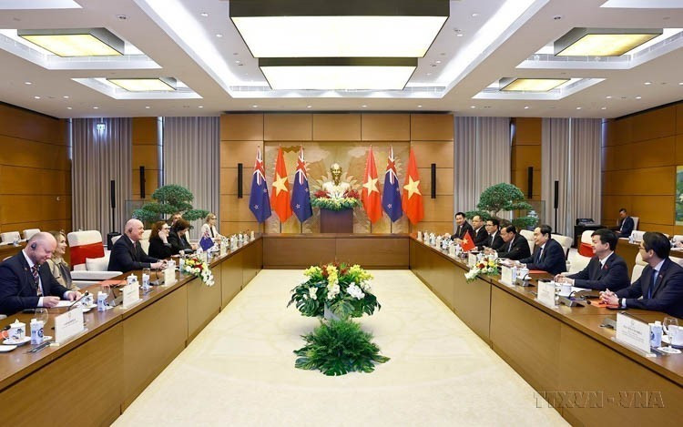 · National Assembly Chairman Tran Thanh Man meets with Prime Minister Christopher Luxon during his official visit to Vietnam (February 27, 2025). (Photo: Doan Tan – VNA)