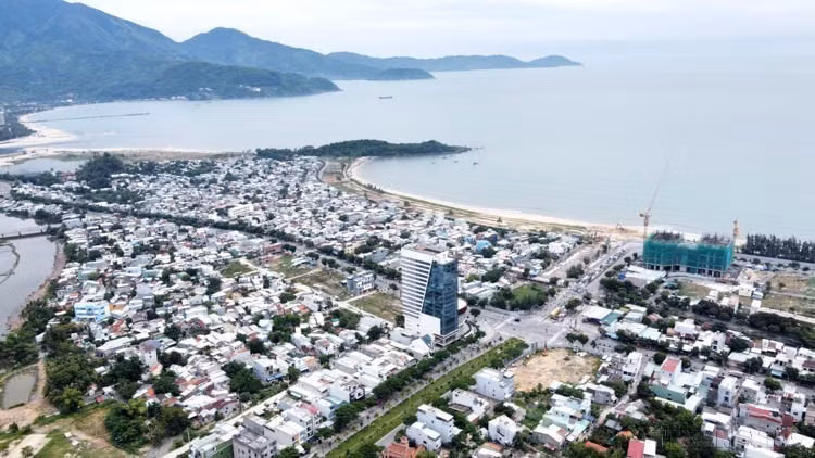 A view of Lien Chieu district in Da Nang city – an urban area set for significant transformation upon the completion of the Lien Chieu Port project. (Photo: VNA)