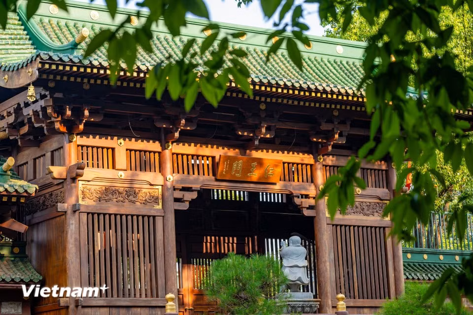 Gallery - Khám phá ngôi chùa phong cách 'xứ Phù Tang' giữa lòng phố núi Gia Lai - image 4