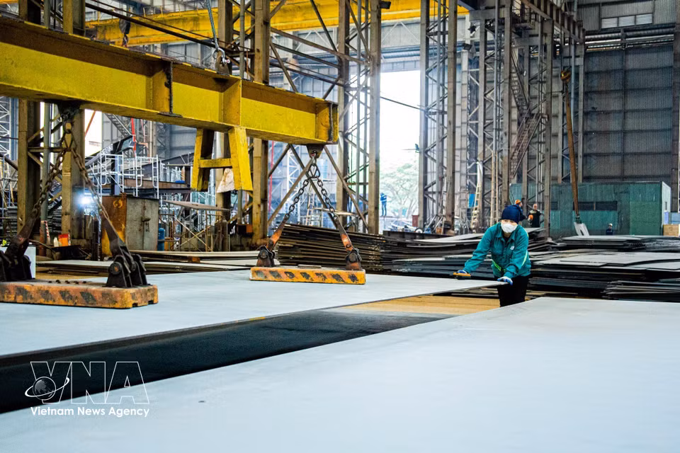 Steel blocks are gathered in the workshop, ready for hull fabrication. (Photo: Lan Anh, published by VNA)