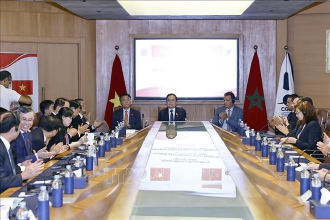 na-chairman-dialouge-vn-morocco-1.jpg