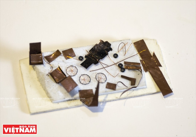 Copper is a common material for making miniature models (Photo: VNA)