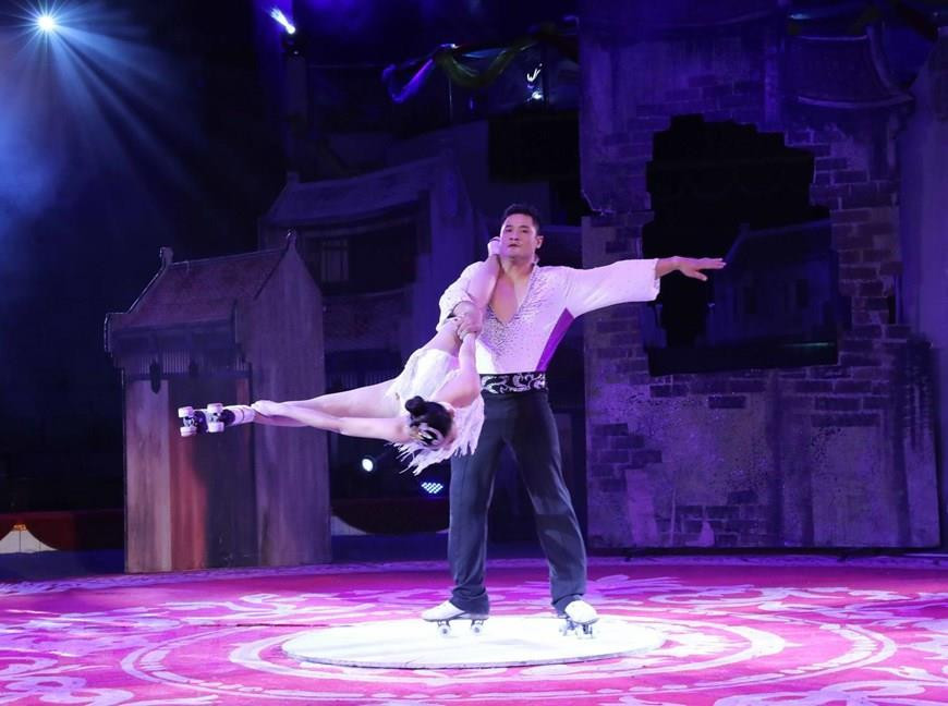 Vietnamese artists' performance marks the opening of the festival (Photo: VNA) 